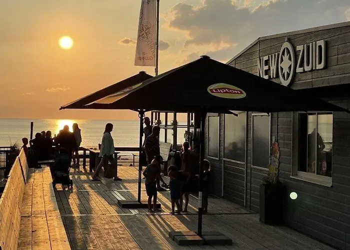 度假居 Zee Aan Geluk *