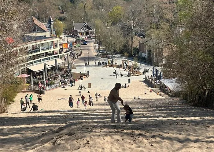 Zee Aan Geluk 度假居 Sint Maartensvlotbrug