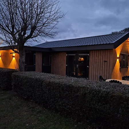 Zee Aan Geluk Sint Maartensvlotbrug