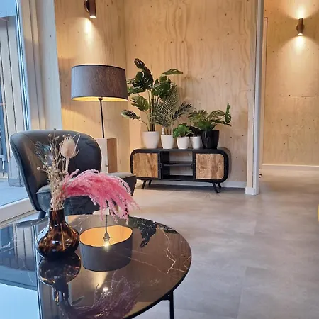 Holiday home Zee Aan Geluk Sint Maartensvlotbrug