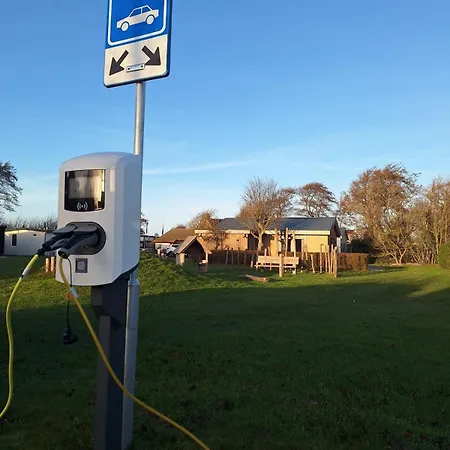 Holiday home Zee Aan Geluk *