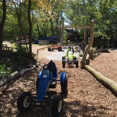 Holiday home Zee Aan Geluk *